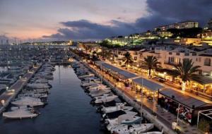 El port d'Aiguadolç de Sitges. Port d'Aiguadolç