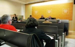 El Síndic reuneix administracions, operadors i plataformes d'usuaris per debatre sobre el servei ferroviari de Catalunya. ACN
