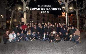 El Vendrell compleix amb la tradició i celebra amb èxit el Sopar de Barbuts. EIX