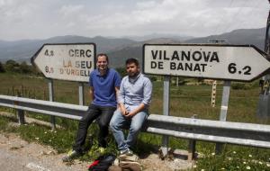 Els dos impulsors del programa micropobles, Marc Serena i Edu Bayer, a Ortedó