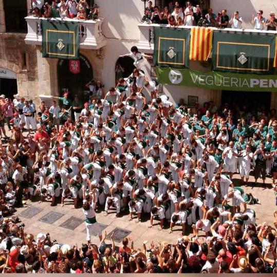 Els Falcons de Vilafranca a la festa major de l'any passat. EIX