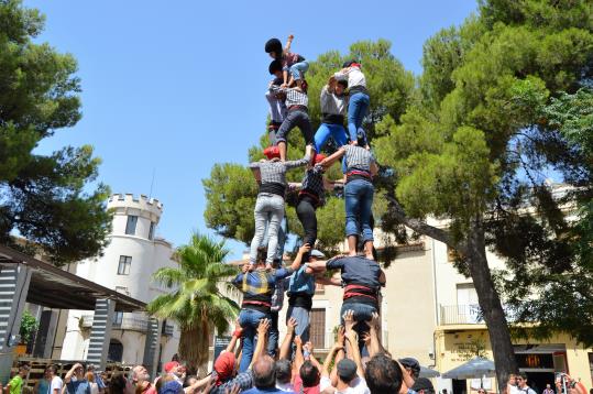 Els Xicots tornen al passat amb la 2a edició de la fira de bestiar del Firal. Xicots de Vilafranca