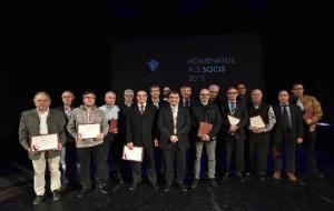 Foto de grup de les empreses que van rebre el diploma de reconeixement al seu suport