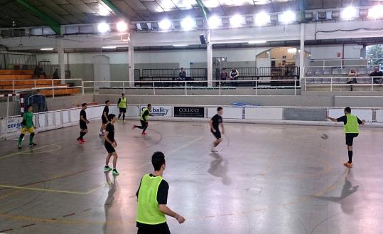 Futbol sala al pavelló de les Casernes. Eix