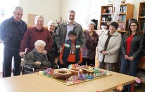Homenatge a la vilanovina Isabel Torres Ferrer, que celebra els seus 100 anys. Ajuntament de Vilanova