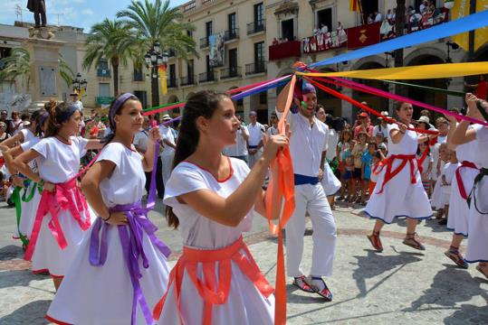 Imatge d'arxiu del Ball de Cintes de Vilanova. EIX