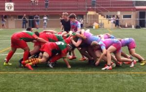 Imatge del partit del sub18 del Rugbi Nova Olivella contra el Cat Central . Eix