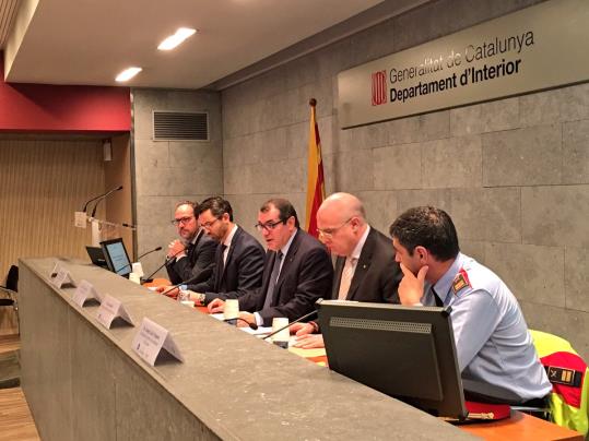 Interior i Telefònica presenten una app pionera que facilita l'accés a les víctimes de violència masclista a la policia. Generalitat de Catalunya