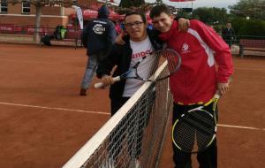 Ivan Moreno participà en tennis en el nivell 3 masculí