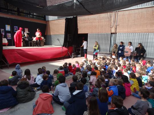 Jocs florals i esclat d'activitats als centres educatius de Canyelles per Sant Jordi. Ajuntament de Canyelles