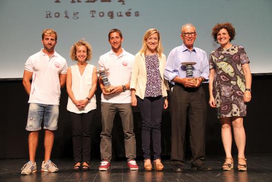 Josep Aiza i l’ONG Open Arms reben el premi Roig Toqués. Ajuntament de Vilanova