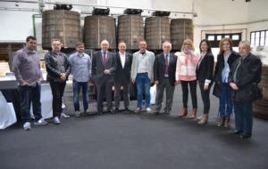 La Cambra de Comerç de Reus dóna el primer pas per constituir una agrupació de fires del vi de Catalunya. Cambra de Reus