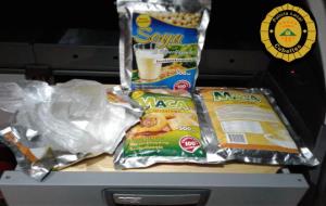 La policia de Cubelles intervé dos quilos de cocaïna amagada en bosses de complements alimentaris. Ajuntament de Cubelles