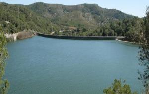 La presa de Foix s’encarrega de regular volums per a la dotació de cabals de reg. Generalitat de Catalunya