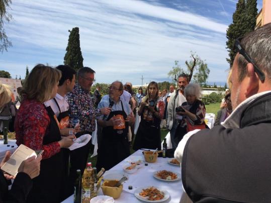 La primera Masterclass de xató per a periodistes tanca la Ruta del Xató. EIX