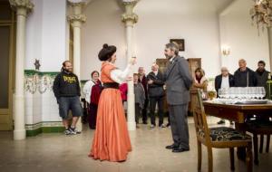 La visita guiada modernista a Vilafranca es teatralitza. Ajuntament de Vilafranca