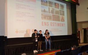 L’acte central del Dia Internacional de les Dones ha comptat amb els curtmetratges realitzats per alumnat dels Instituts Benaprès i Vinyet. Ajuntament