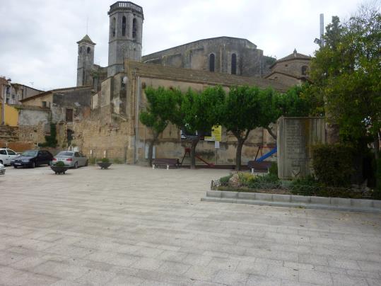 L’Ajuntament de l’Arboç obre concurs per instal·lar un bar a la plaça de la Badalota. Ajuntament de l'Arboç