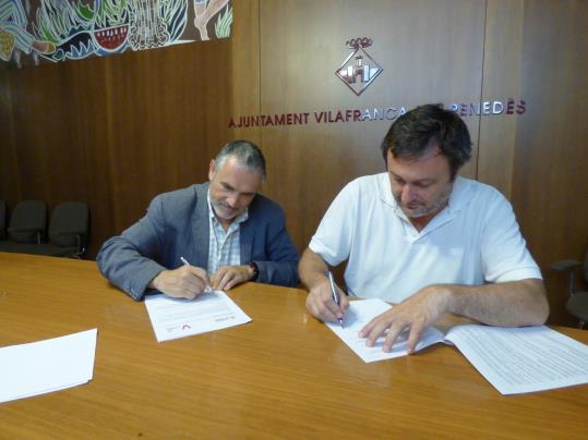 L’Ajuntament de Vilafranca i VADEVI.cat renoven el conveni per celebrar els premis Vinari a Vilafranca. Ajuntament de Vilafranca