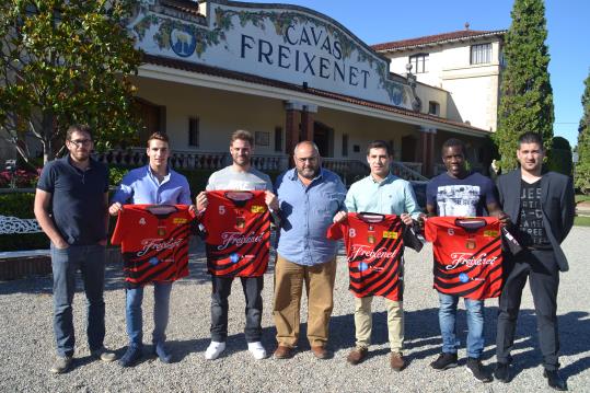  Les caves Freixenet donen el tret de sortida al Noia Freixenet 2016/17. Eix