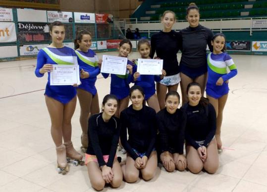 Les patinadores del CPA Calafell. Eix