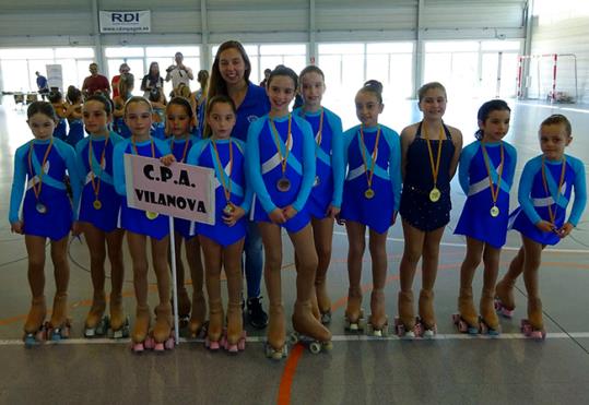 Les patinadores del CPA Vilanova. Eix