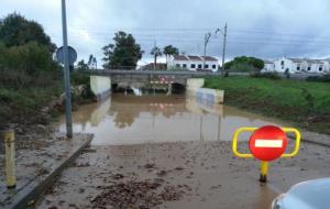 Les últimes pluges han inundat molts carrers de la comarca. Eix