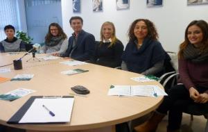 “L’escola de mares i pares” dóna eines i suport a les famílies a l’hora d’educar els fills. Ajuntament del Vendrell