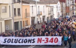 Manifestació reivindicativa duta a terme a l’Arboç el passat 29 de novembre de 2015. Ajt de l'Arboç/ J. Ribas