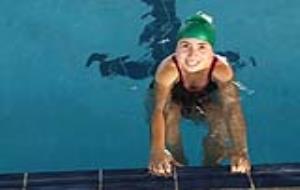 Marina Povedano ha participat en natació