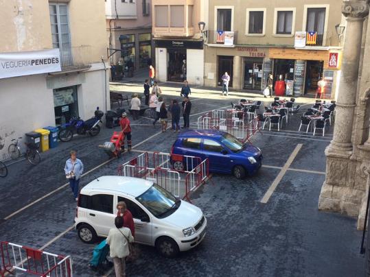 Plaça Vella del Vendrell. Eix