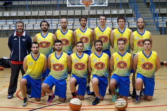 Plantilla de l'equip sènior del Club Nou Bàsquet Vilanova. Eix