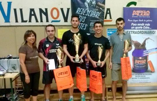 Pòdium Absolut amb Fina Giralt, Jordi Dot, Oriol Monzó, Álvaro Barreneche i Manel Menal. CTT Vilanova