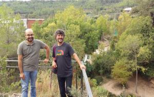 Pol Pagès i Lluís Ràfols a la Gruta de les Deus de Sant Quintí de Mediona