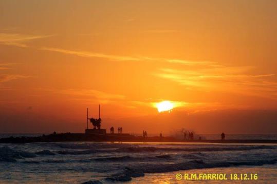 Posta de sol a Vilanova i la Geltrú. Rosa Maria Farriol