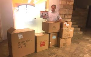 Publicom col·labora amb una acció solidària. EIX