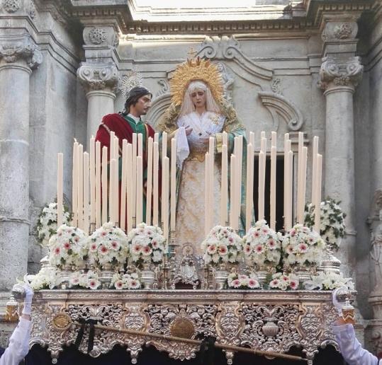 Setmana Santa. L'Hermandad de Nuestro Padre Jesús de las Penas y Nuestra Señora del Consuelo fa 25 anys. EIX