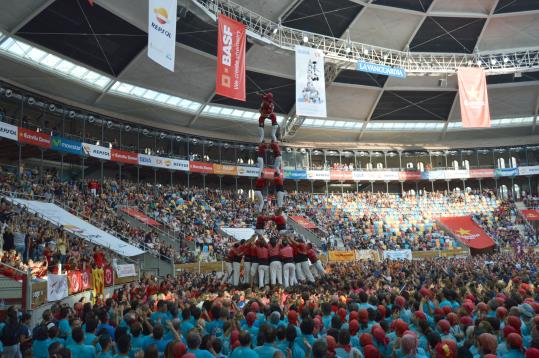 Torre de 8 amb folre dels Xicots de Vilafranca al Concurs de Tarragona. Xicots de Vilafranca