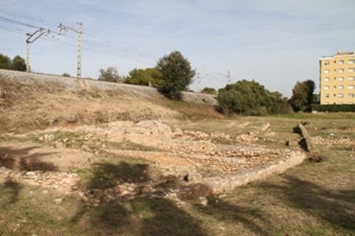 Treballs d'excavació i consolidació al jaciment de Darró durant l'estiu. Ajuntament de Vilanova