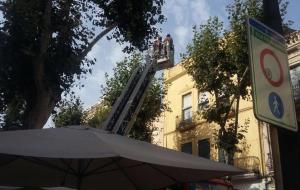 Tres ferits de poca gravetat en l'ensorrament d'un bloc de pisos a Vilanova