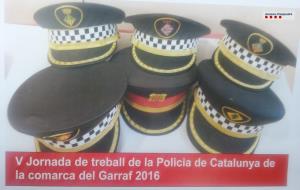 Un centenar de policies del Garraf comparteixen experiències i estratègies