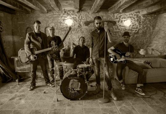 Concert amb Grup:Six in Town