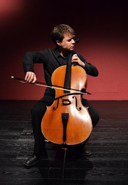 Tast de cambra 1 de l'OCP. Les Suites per a violoncel de Bach (III)