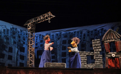 El Petit Foment presenta: Darrera de casa