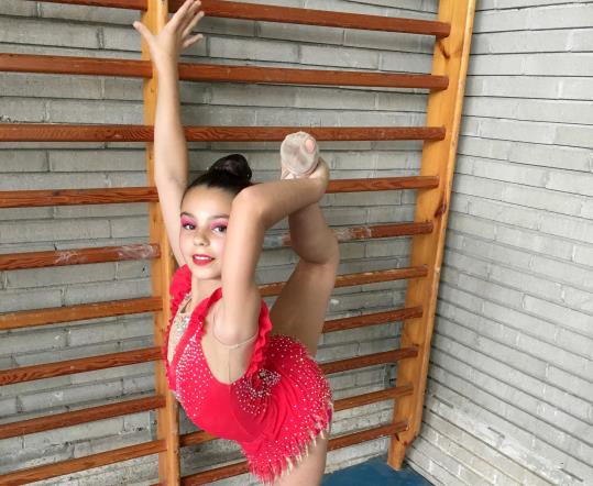 Aina Tomàs 12ª a la final nacional de Gimnàstica Rítmica. Eix