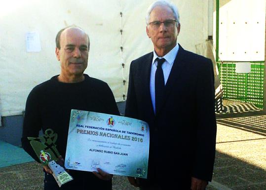 Alfonso Rubio amb Antonio Toledo, president de la federació Catalana de Taekwondo. Eix