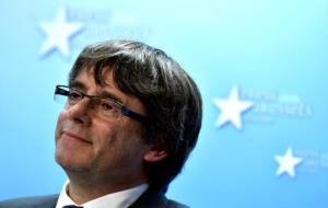 Carles Puigdemont durant la roda de premsa a Brussel·les el 31 d'octubre de 2017. REUTERS/Eric Vidal