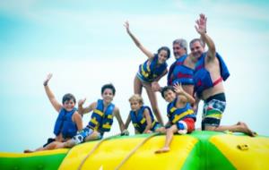 Cubelles estrenarà la propera setmana un nou parc aquàtic a la platja de la Mota. EIX