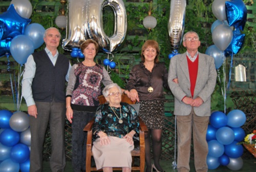 Cubelles homenatja Maria Lluïsa Saura pel seu 100 aniversari. Ajuntament de Cubelles