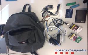 Detingut in fraganti l’autor de 25 robatoris interior de vehicle a Sant Pere de Ribes i Vilanova i la Geltrú